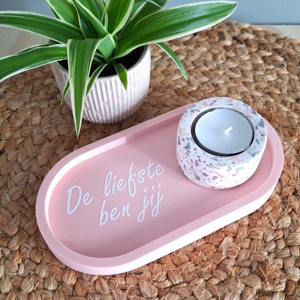 Ovaal jesmonite schaaltje met terrazzo waxinelichthouder – stijlvol en handgemaakt cadeau voor Moederdag.